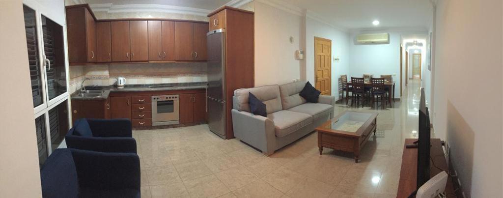 Las Brisas Apartment Аринага Екстериор снимка